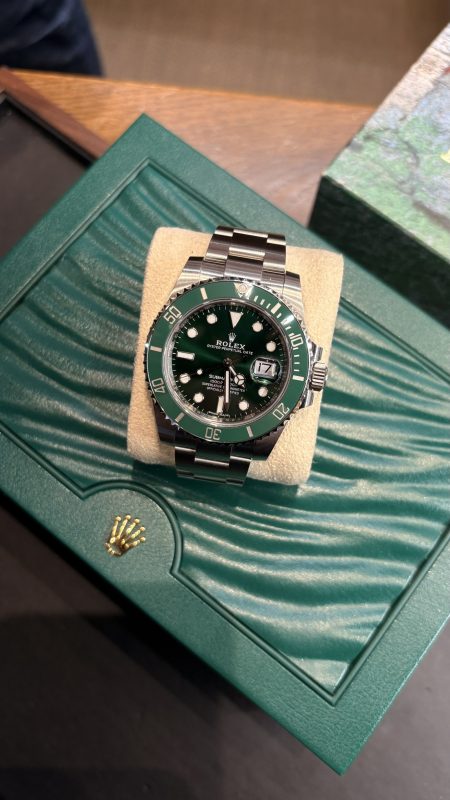 SUBMARINER 116610LV "HULK"