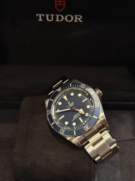 Black Bay 58 « Navy Blue » Automatique