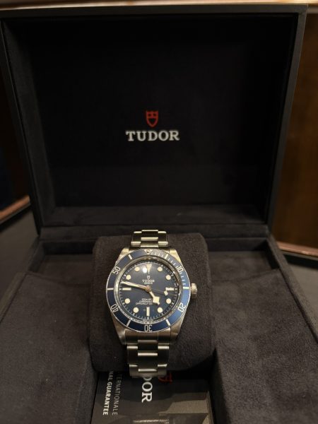 Black Bay 58 « Navy Blue » Automatique