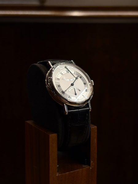 Breguet Classique Retrograde Seconds 5207BB cadran guilloche