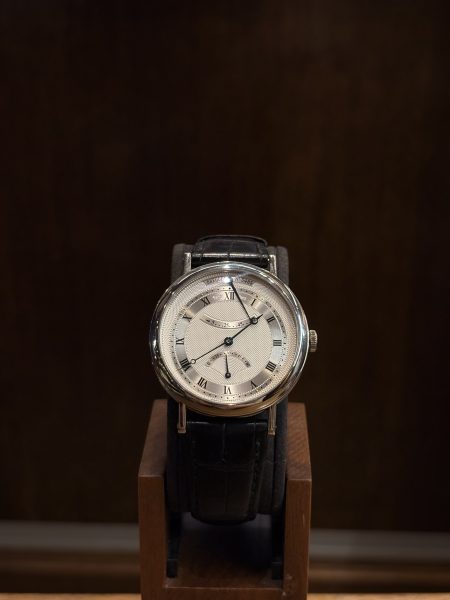 Breguet Classique Retrograde Seconds 5207BB cadran guilloche