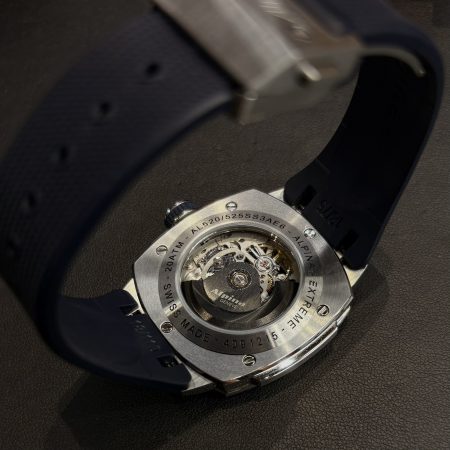 alpina alpiner extreme skeleton cadran ajoure mouvement