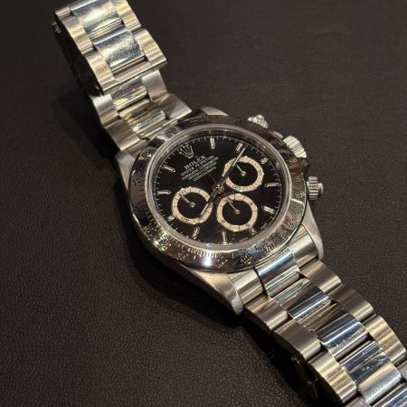 Rolex Cosmograph Daytona 16520 montre chronographe acier cadran noir