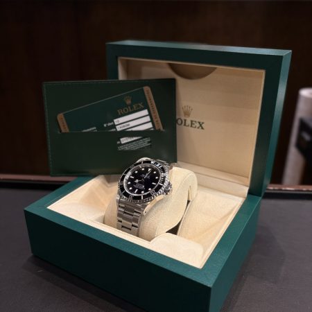 Rolex Submariner 14060 cadran noir lunette plongee