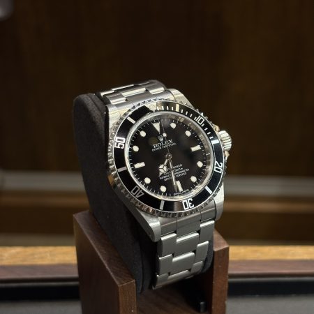Rolex Submariner 14060 cadran noir lunette plongee