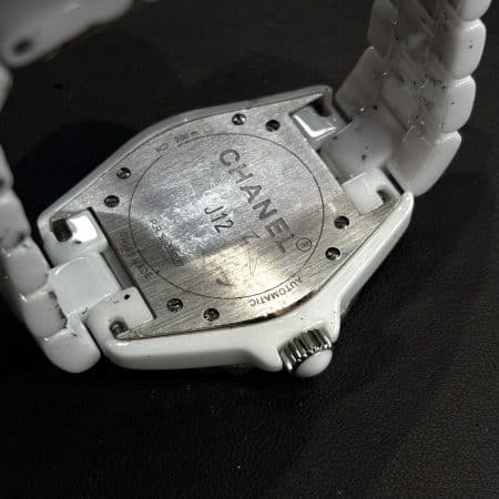 Bracelet en céramique blanche de la Chanel J12 H0970